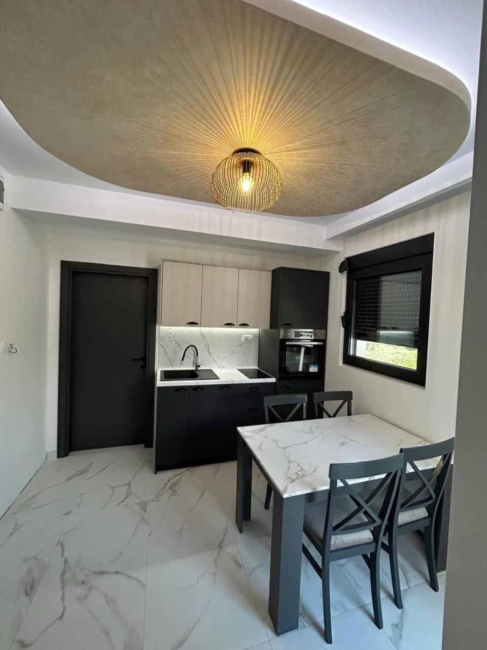 Merlin Prestige Apartments Budva Buitenkant foto