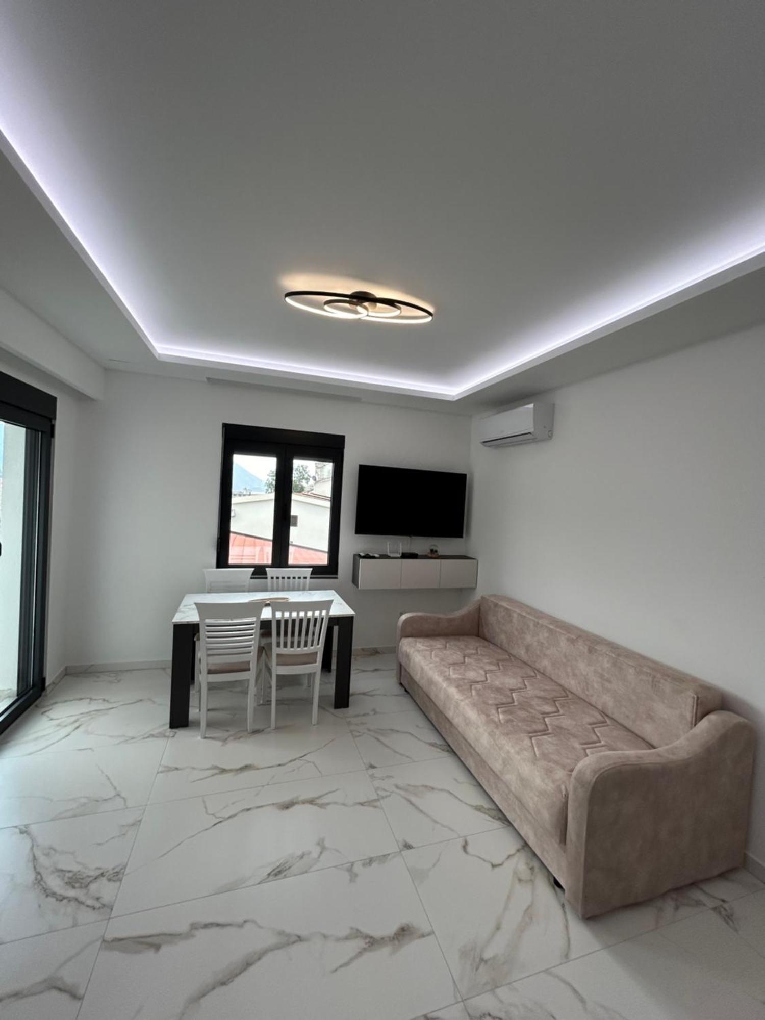 Merlin Prestige Apartments Budva Buitenkant foto