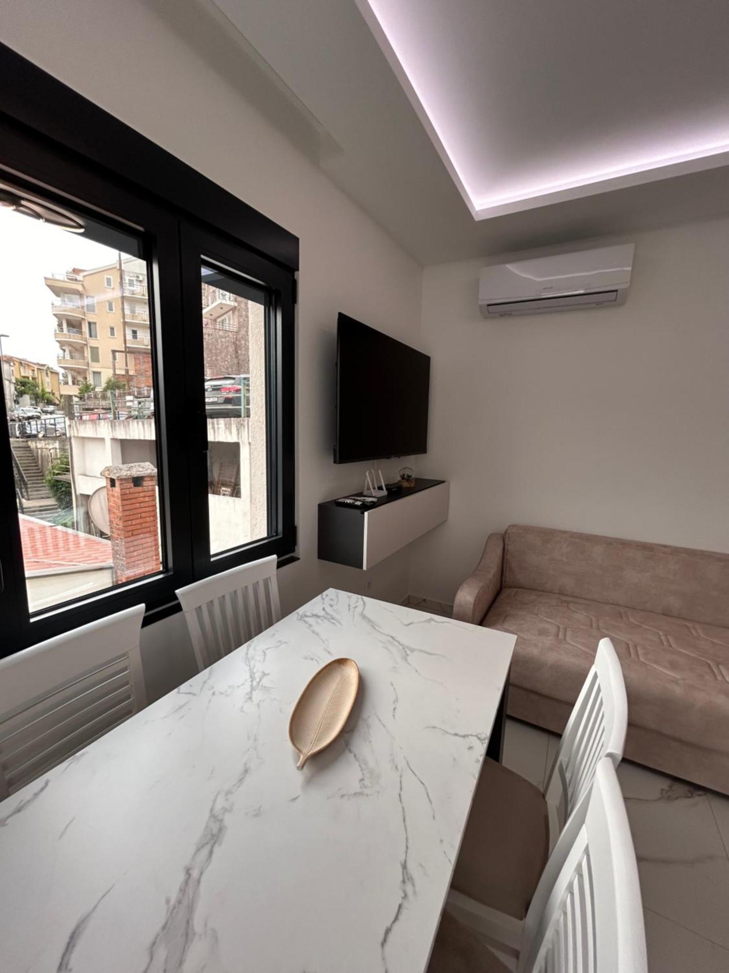 Merlin Prestige Apartments Budva Buitenkant foto