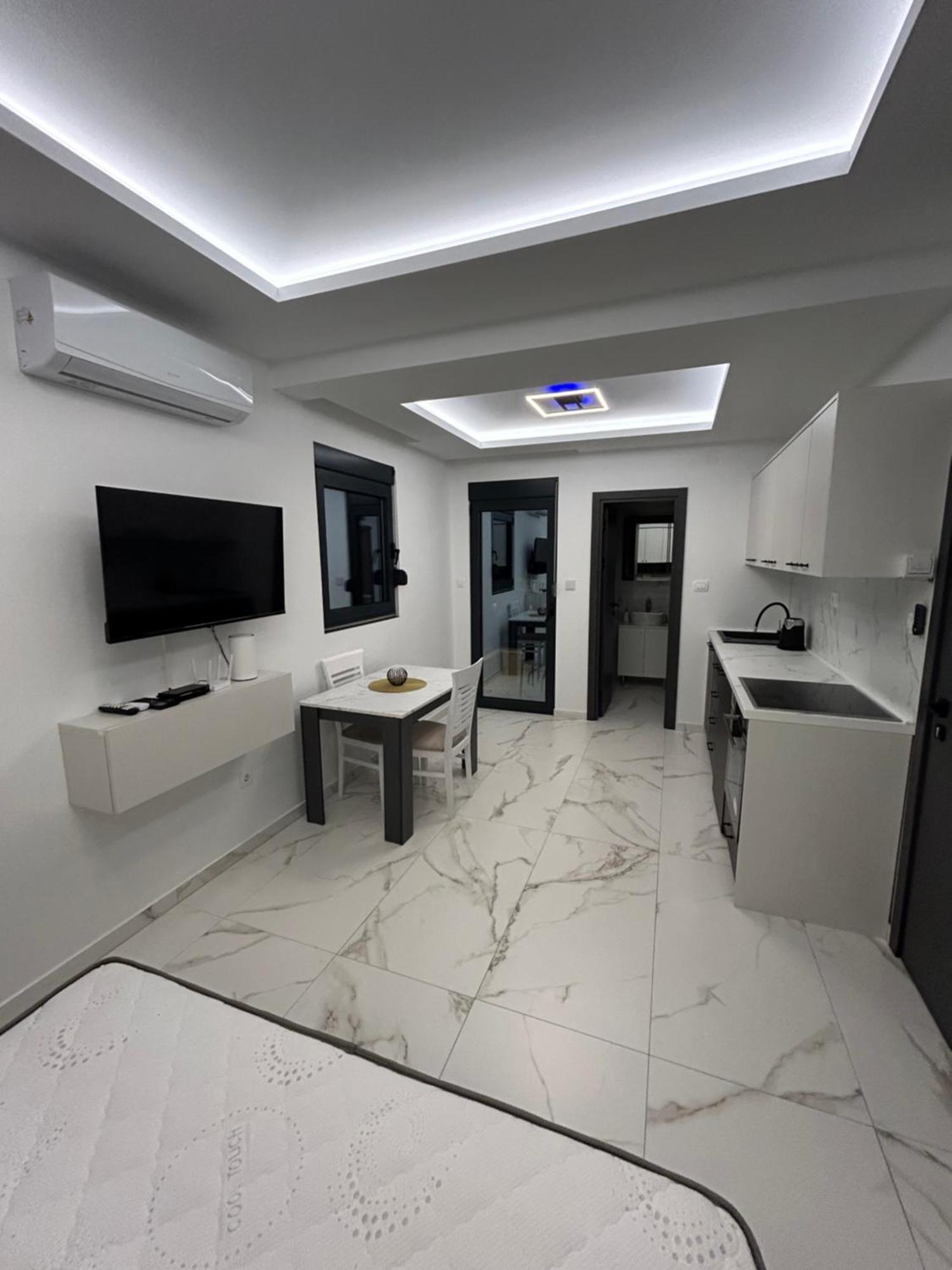 Merlin Prestige Apartments Budva Buitenkant foto