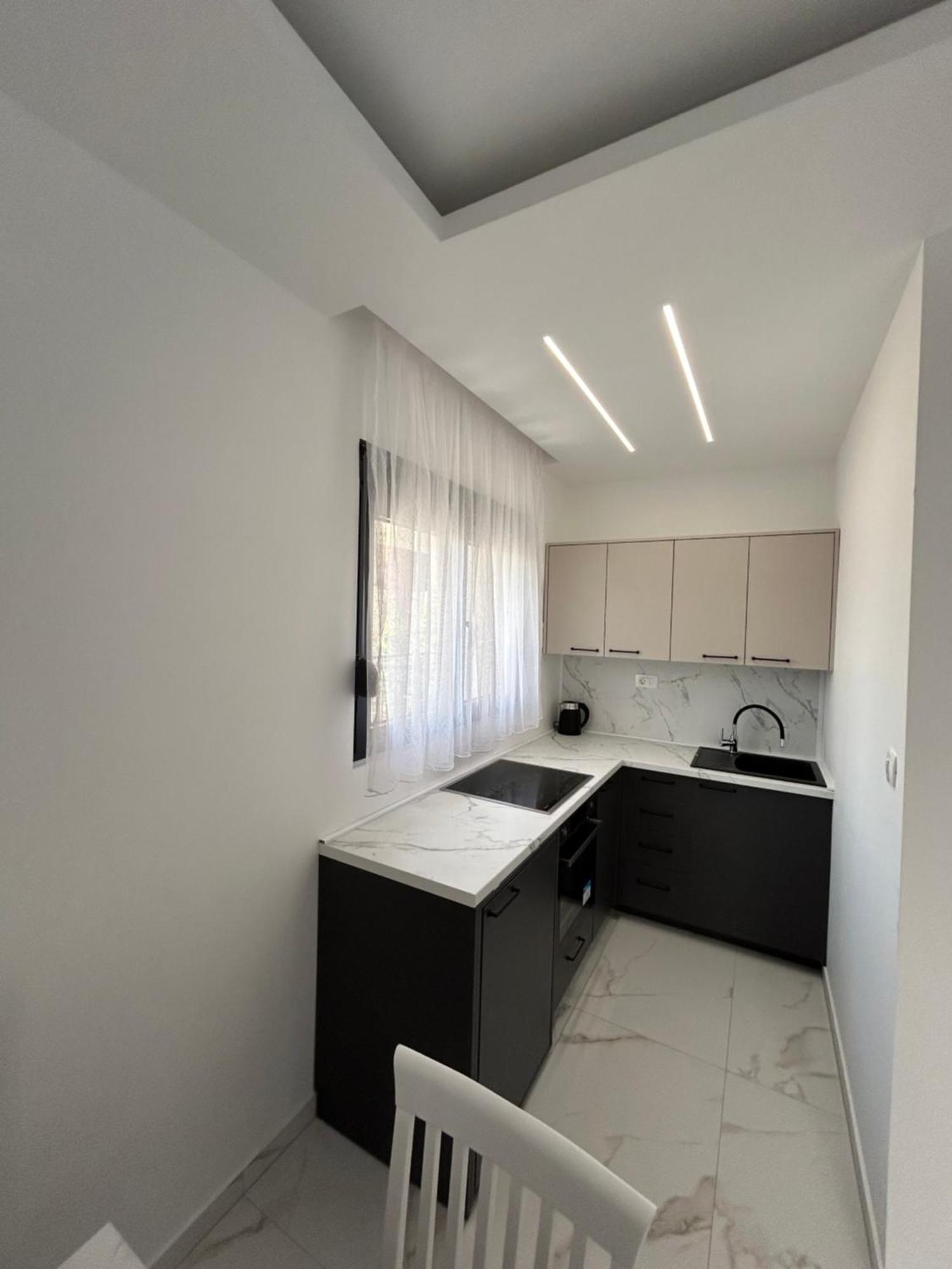 Merlin Prestige Apartments Budva Buitenkant foto
