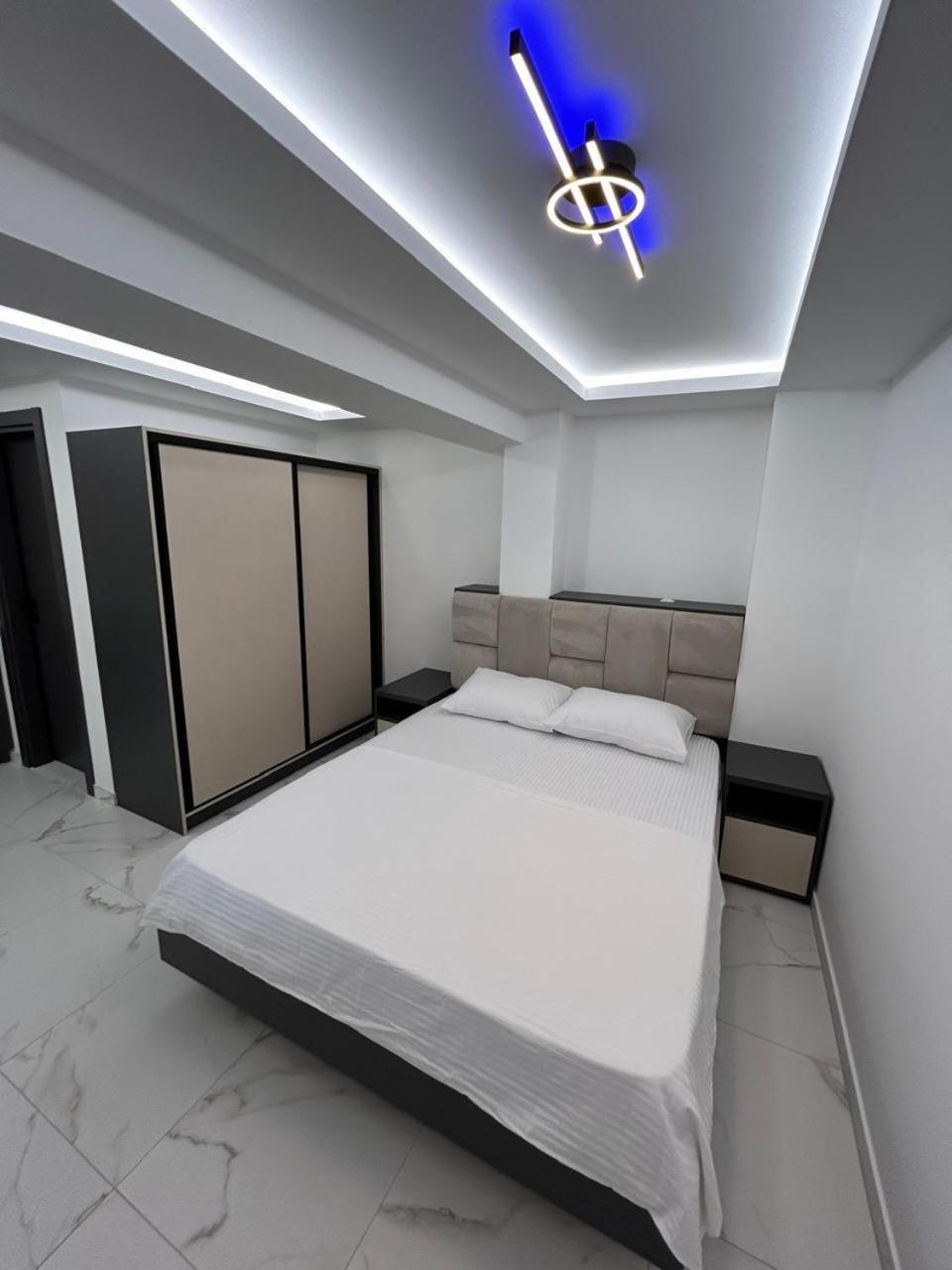 Merlin Prestige Apartments Budva Buitenkant foto